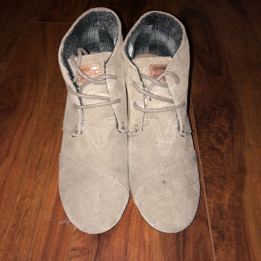 Toms booties